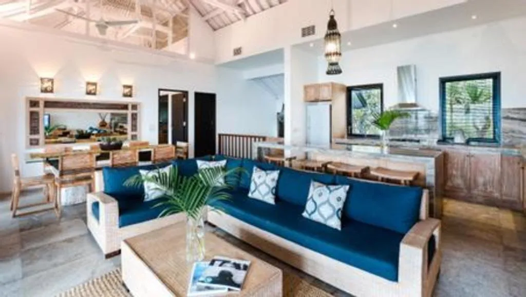 Batu Karang Lembongan Resort & Spa