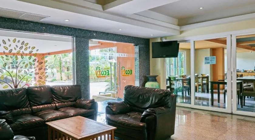 Phuket Ecozy Hotel
