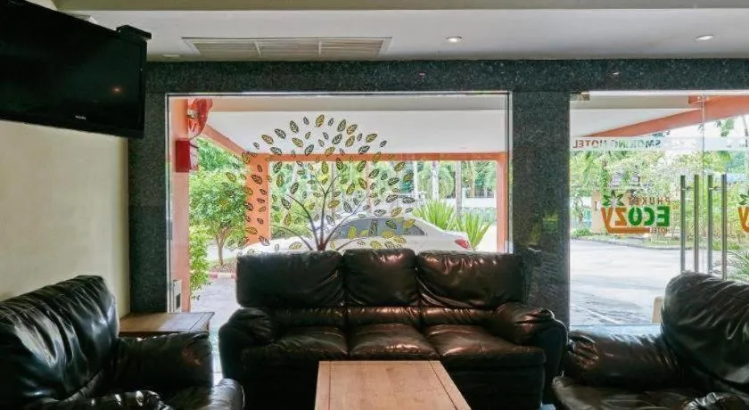 Phuket Ecozy Hotel