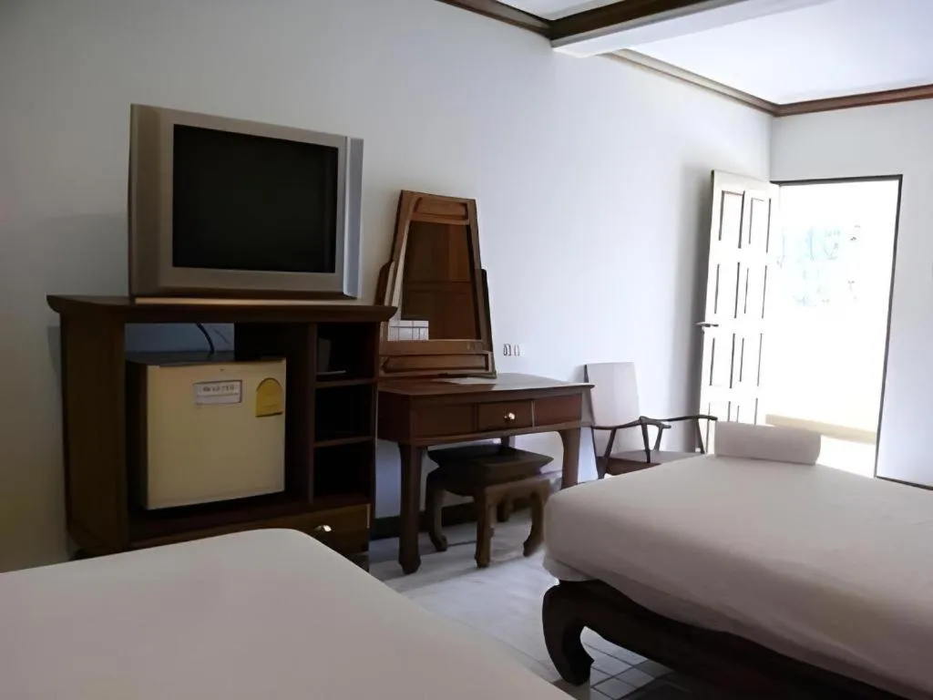 Bed in Fah Place Hotel