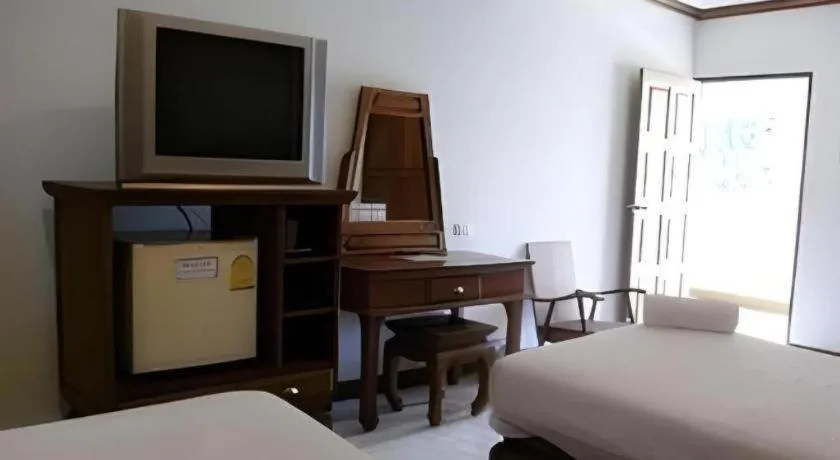 Bed in Fah Place Hotel