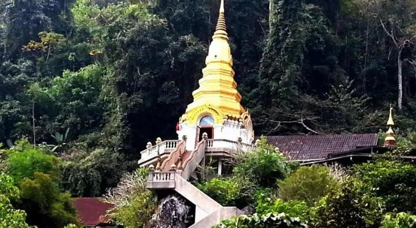 Chiang Dao Hut
