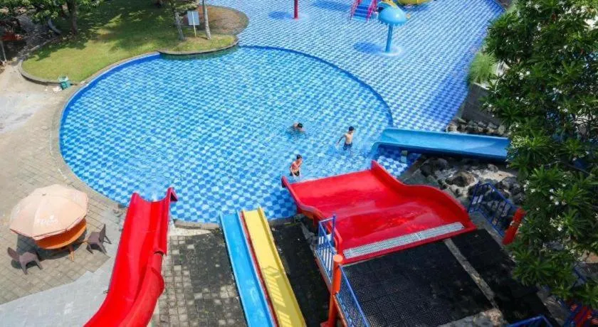 Oasis Siliwangi Hotel & Waterpark