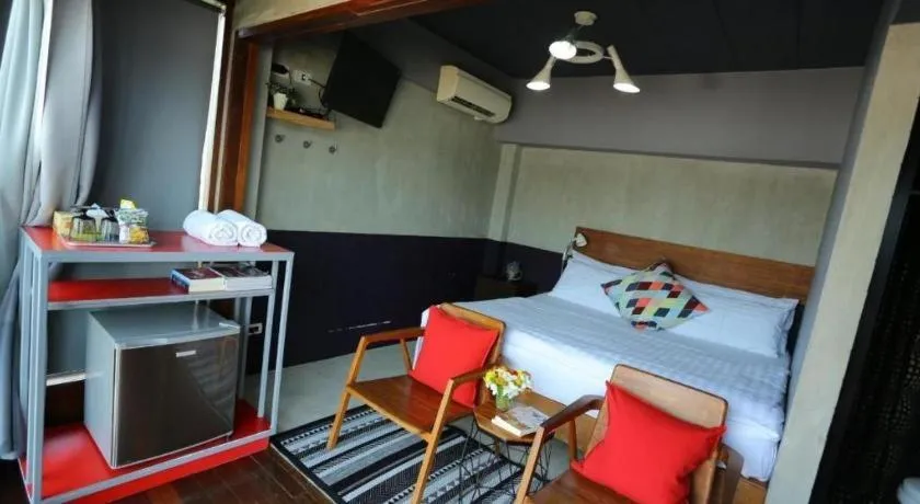 Chic Chiangkhan Hotel