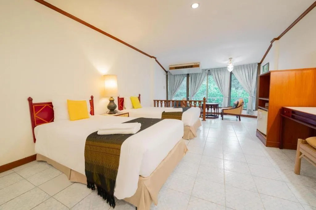 Bed in Sida Resort Hotel Nakhon Nayok