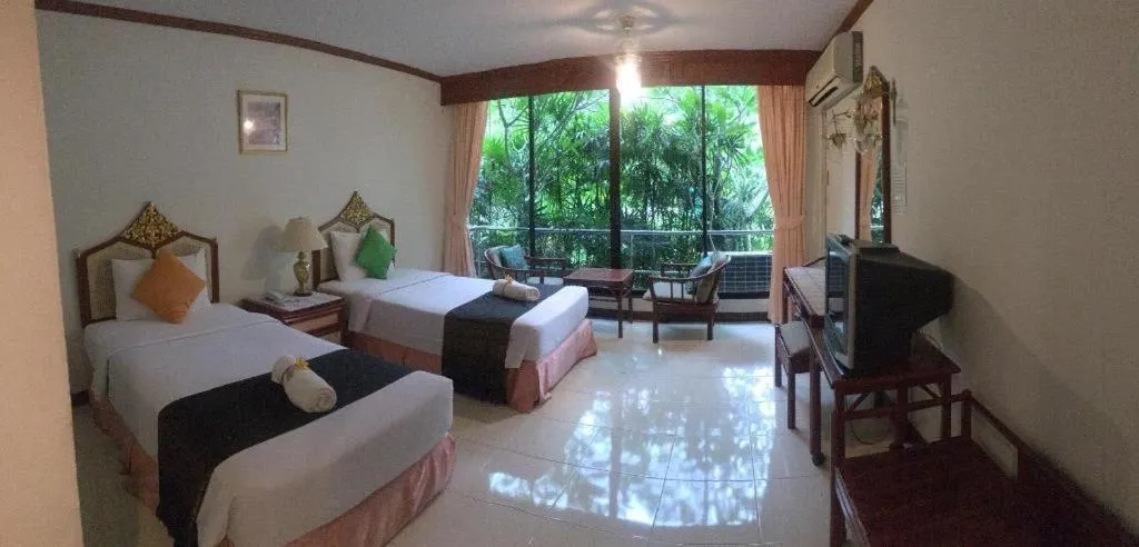 Bed in Sida Resort Hotel Nakhon Nayok