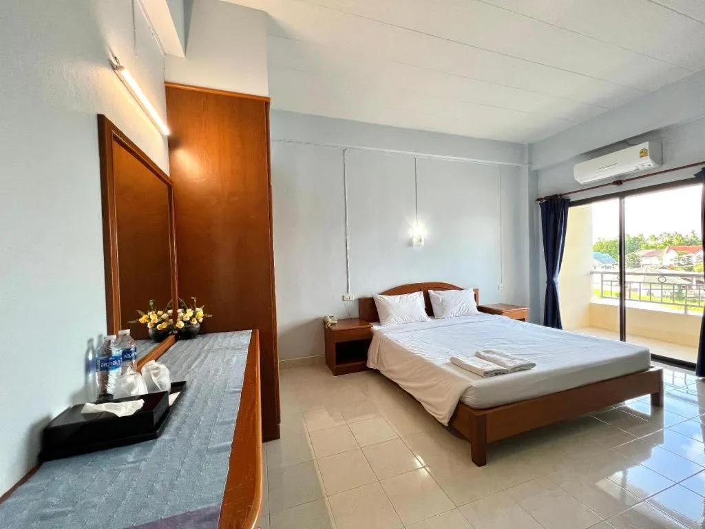 Bed in Ritzy House Hotel