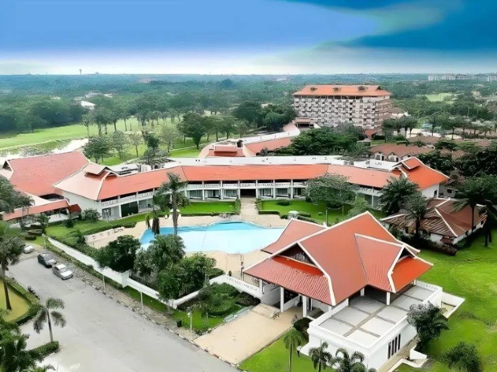 Pinehurst Golf Club and Hotel