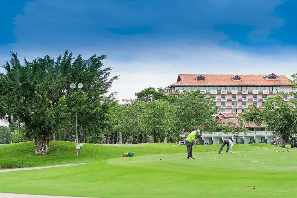 Pinehurst Golf Club and Hotel