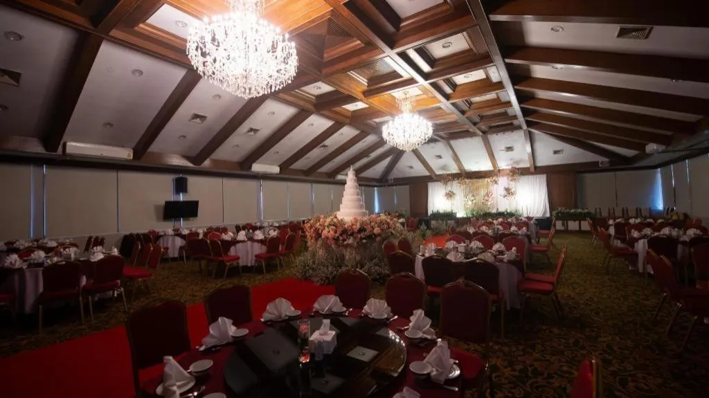 Pinehurst Golf Club and Hotel