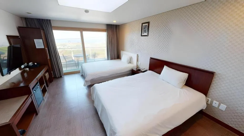 Bed in Sea View Hotel