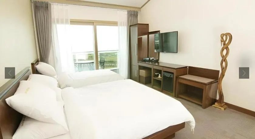 Bed in Sea View Hotel