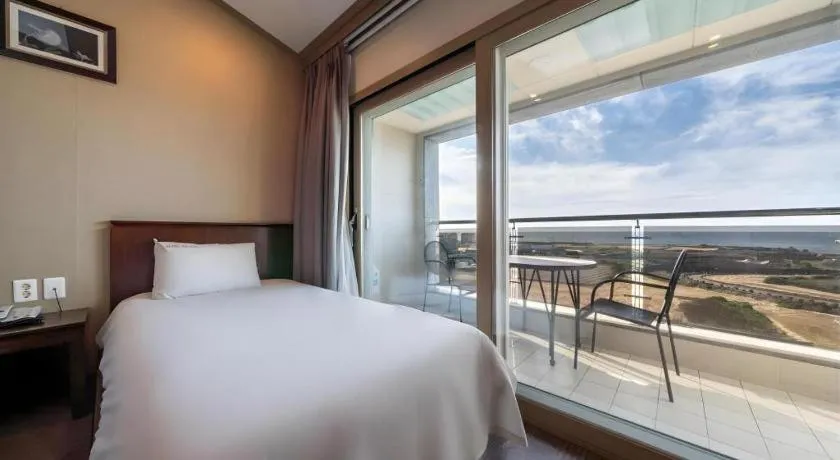 Bed in Sea View Hotel