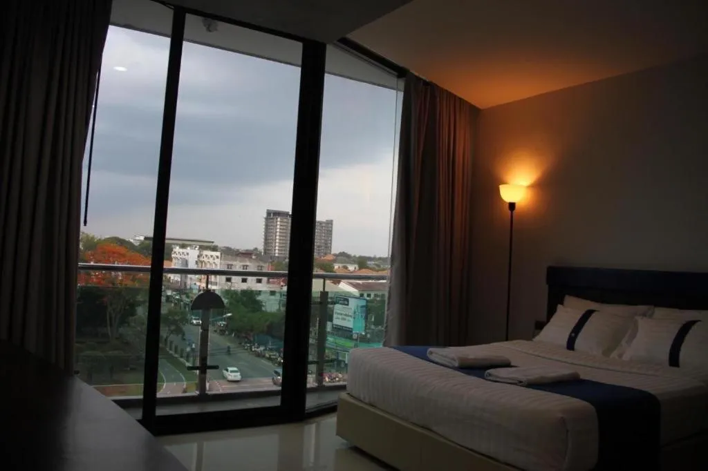 Bed in Ingtara Hotel