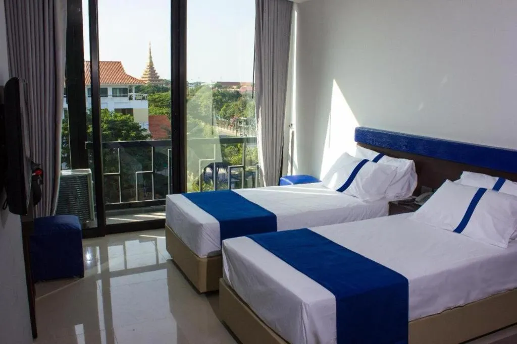 Bed in Ingtara Hotel