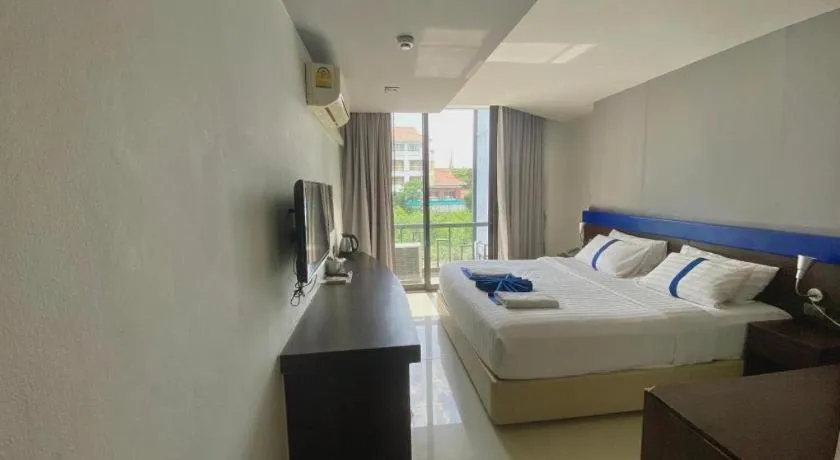 Bed in Ingtara Hotel