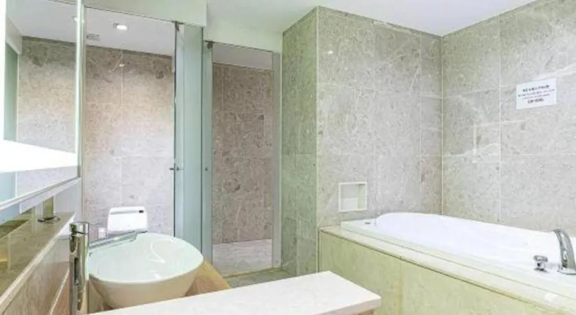 Business Design Hotel LUV