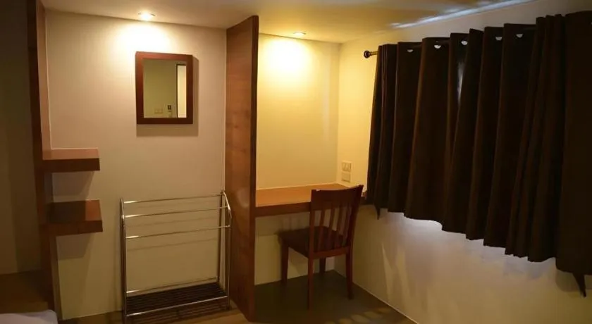 Bed in Sucholtee Resort