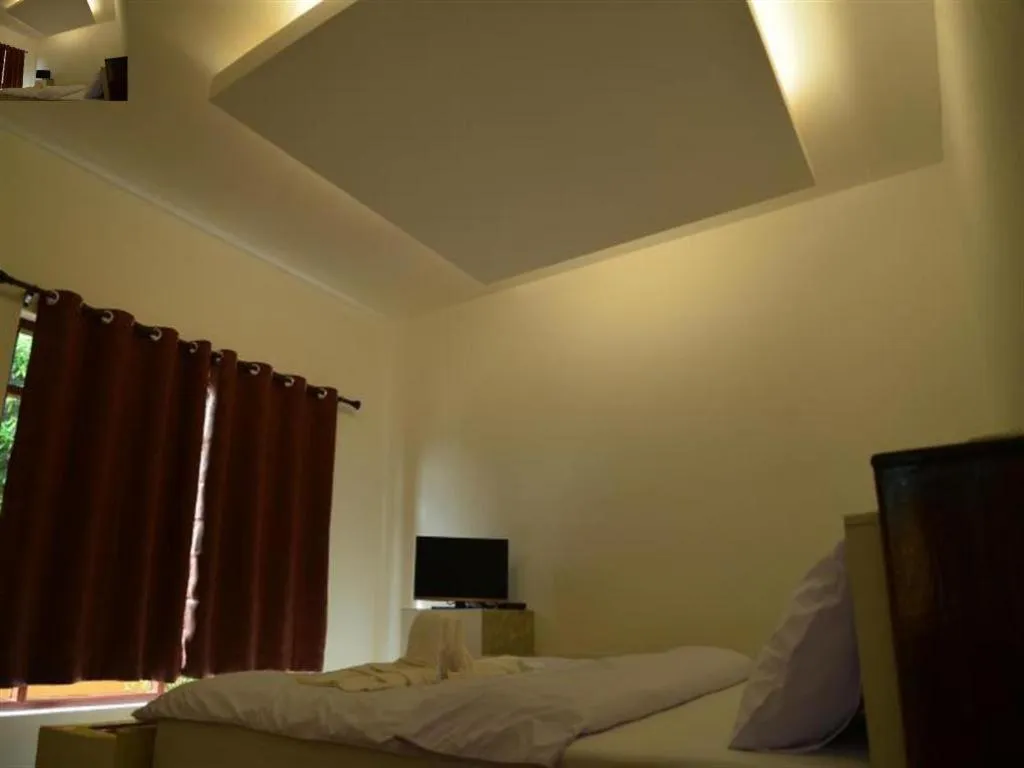 Bed in Sucholtee Resort