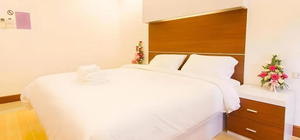 Bed in Orchid Residence