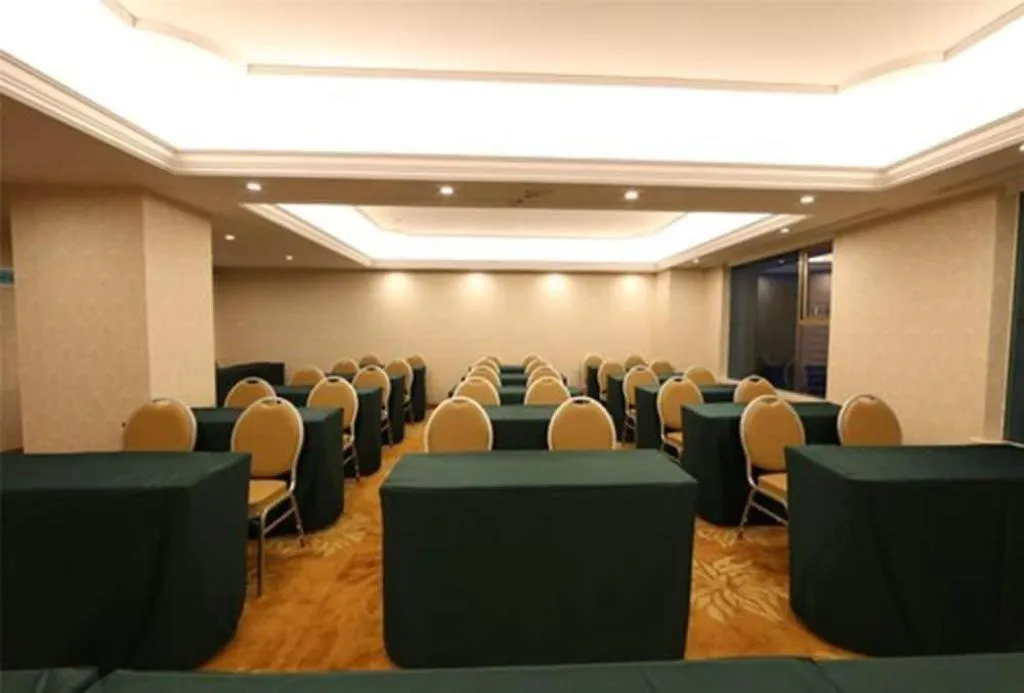 Vienna Hotel Guangzhou Panyu Shiqiao Center Branch