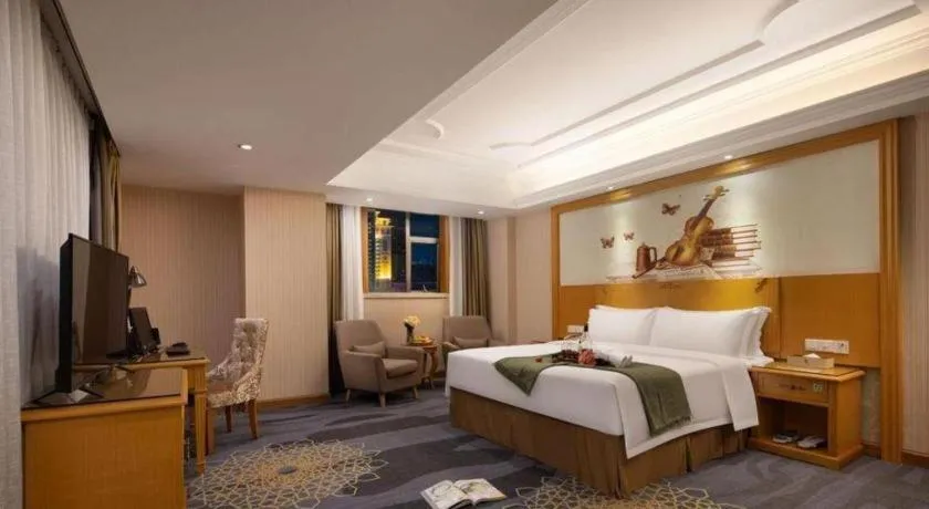Bed in Vienna Hotel Guangzhou Panyu Shiqiao Center Branch