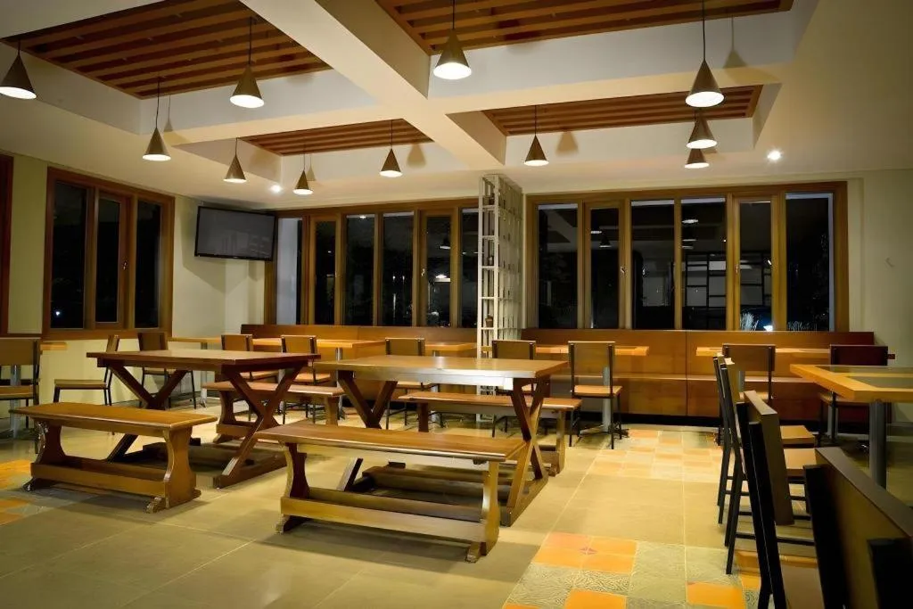 Hotel Tibera Taman Cibeunying