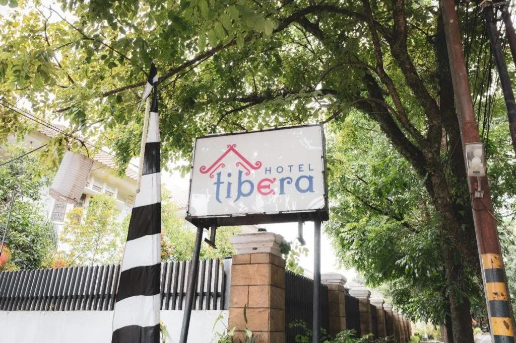 Hotel Tibera Taman Cibeunying