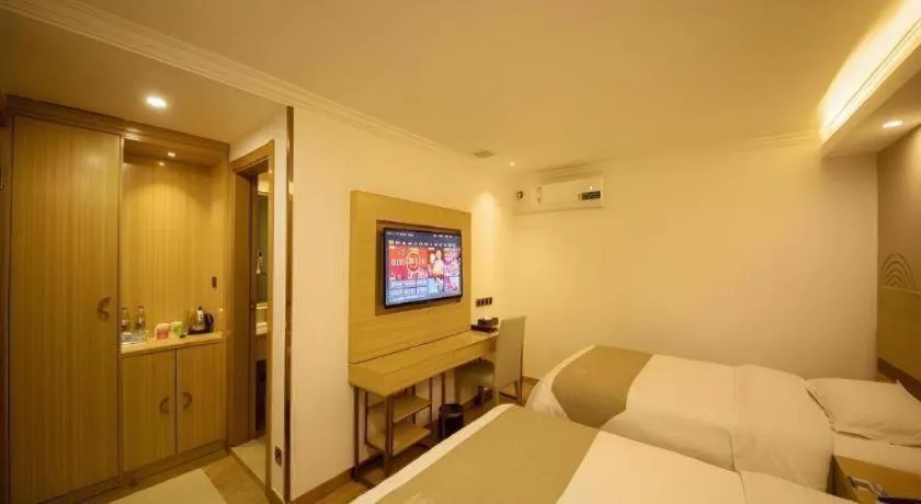 Bed in GreenTree Inn Qingyuan Qinghe Avenue Branch