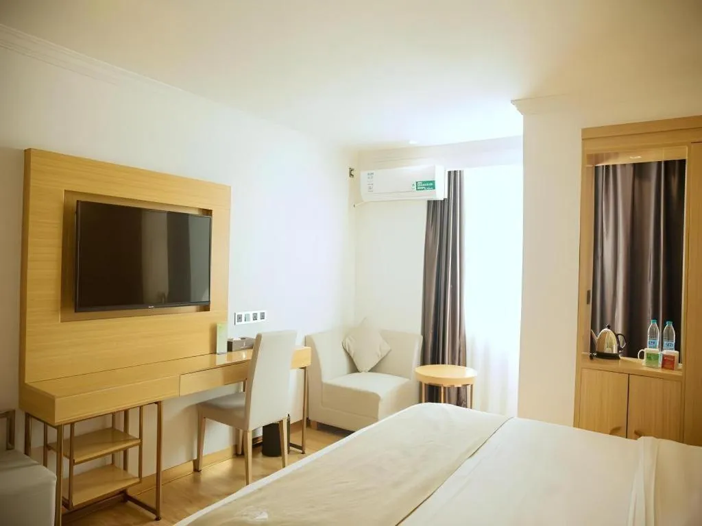 Bed in GreenTree Inn Qingyuan Qinghe Avenue Branch