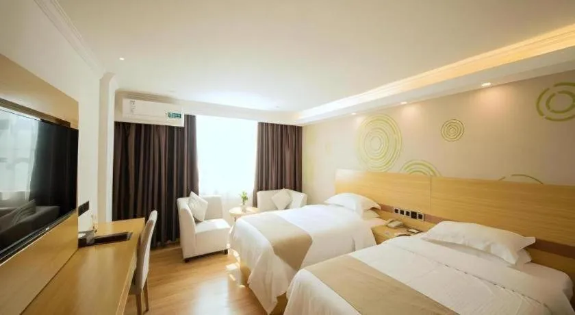 Bed in GreenTree Inn Qingyuan Qinghe Avenue Branch
