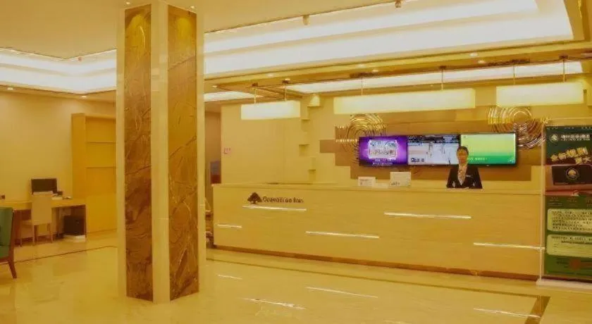 GreenTree Inn Qingyuan Qinghe Avenue Branch