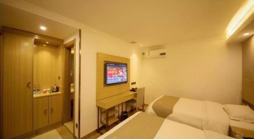 Bed in GreenTree Inn Qingyuan Qinghe Avenue Branch