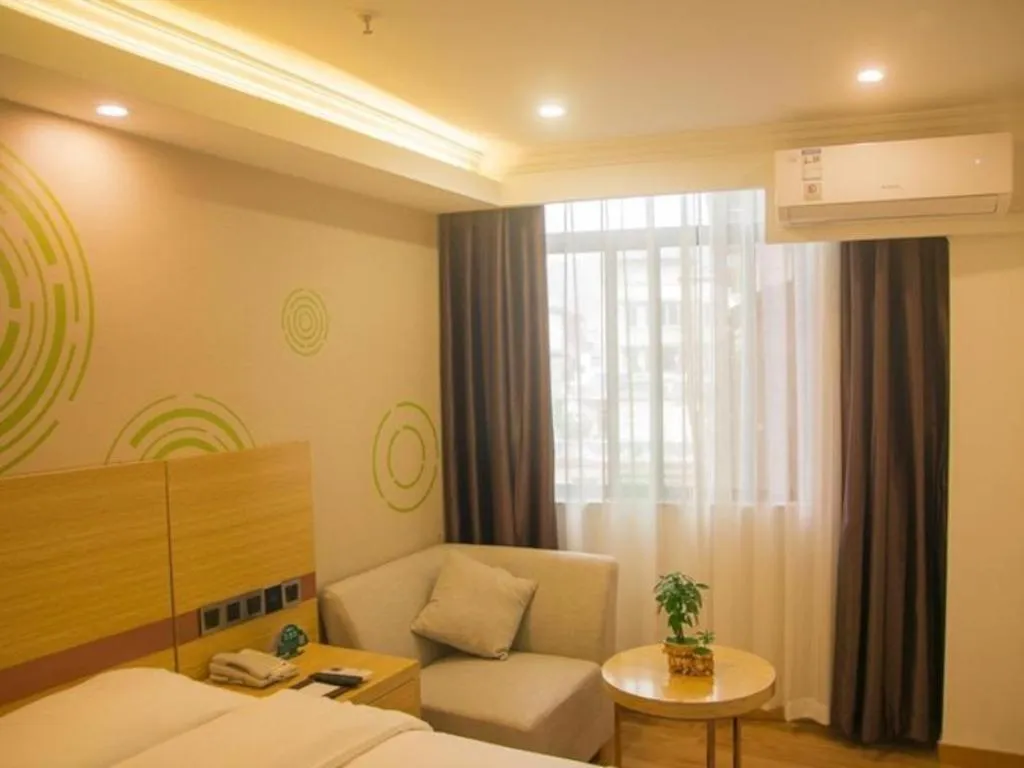 Bed in GreenTree Inn Qingyuan Qinghe Avenue Branch