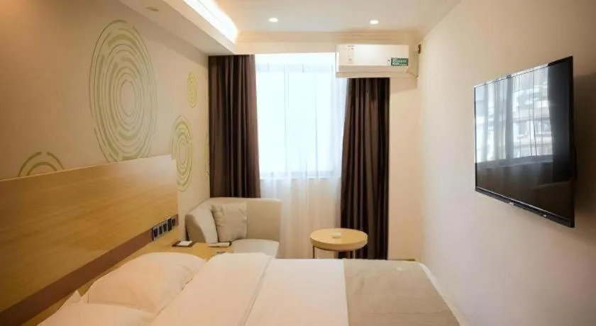 Bed in GreenTree Inn Qingyuan Qinghe Avenue Branch