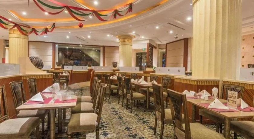 Sanya Shanghai Huating Boutique Resort Hotel