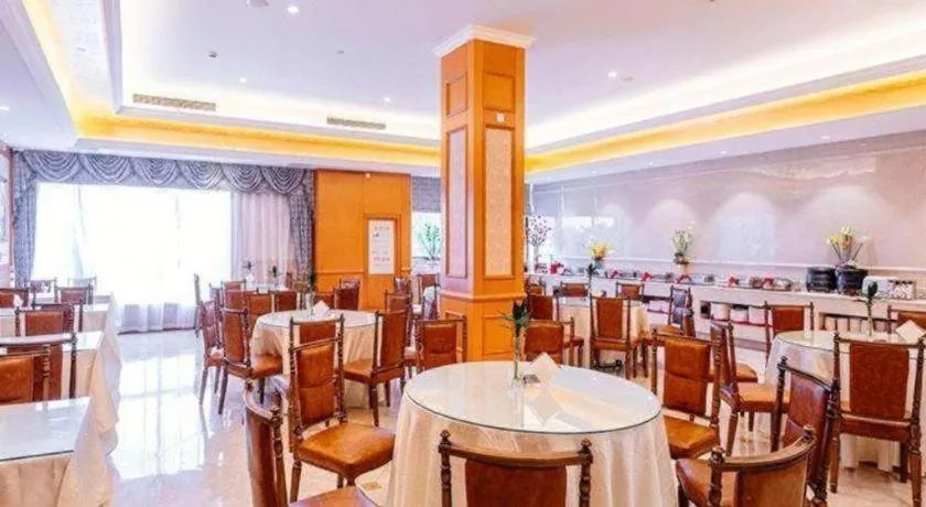 Vienna International Hotel Shanghai Dishui Lake Lingang Wanda