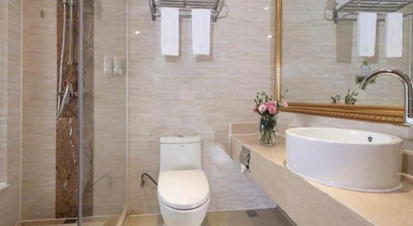 Vienna International Hotel Shanghai Dishui Lake Lingang Wanda