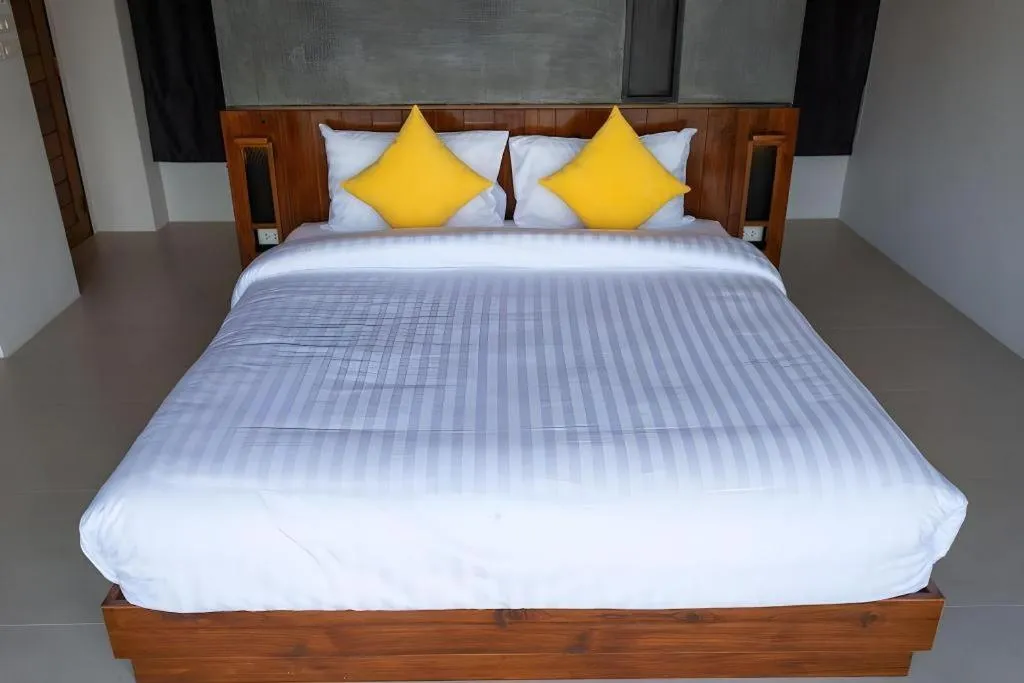 Bed in Montoro Resort @Nongyaplong