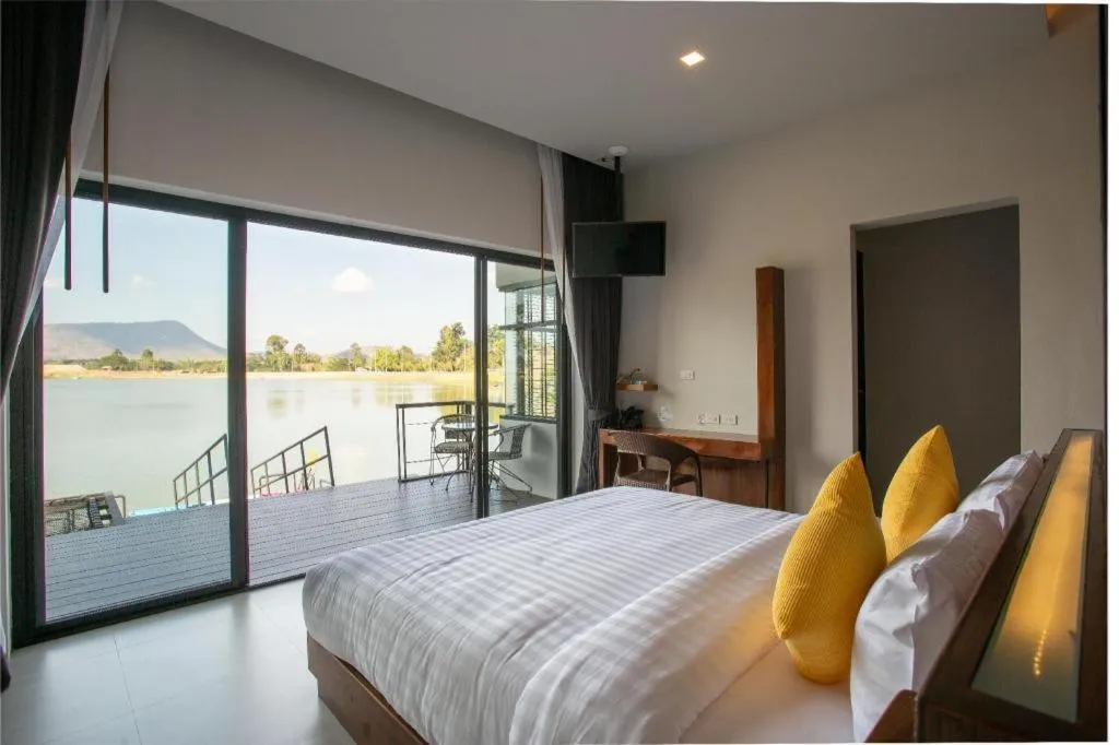 Bed in Montoro Resort @Nongyaplong