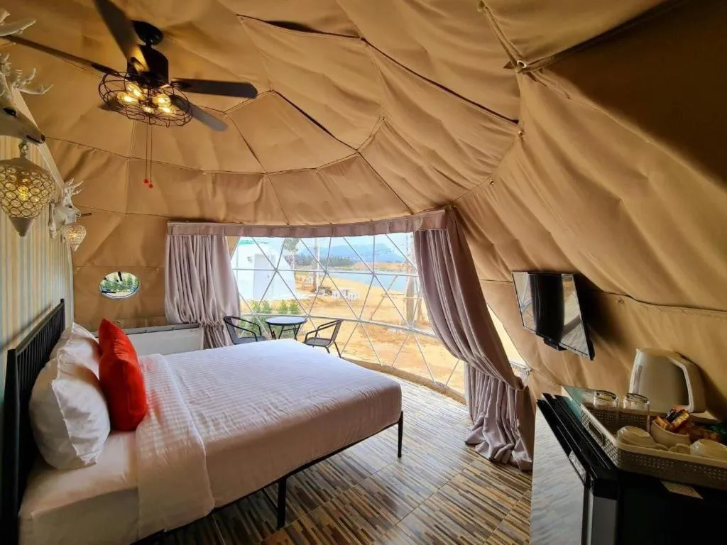 Bed in Montoro Resort @Nongyaplong