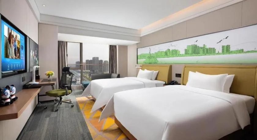 Bed in Hampton by Hilton Zhuhai Doumen