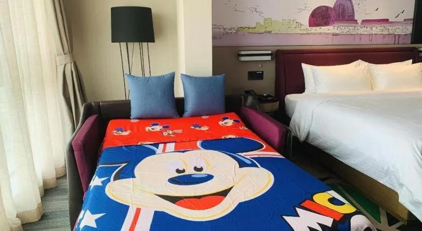 Bed in Hampton by Hilton Zhuhai Doumen