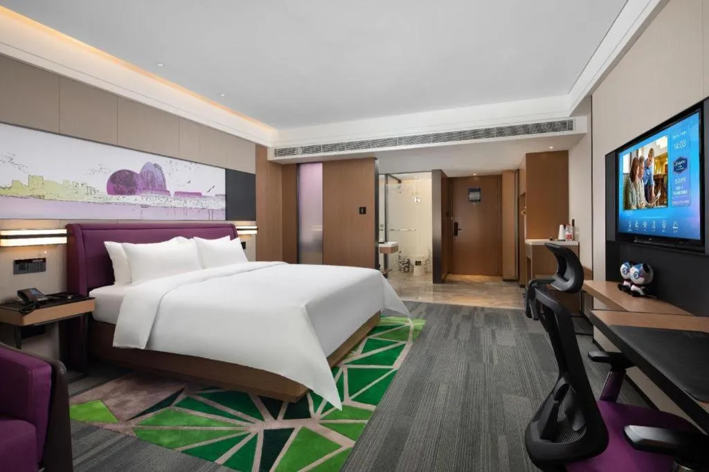 Bed in Hampton by Hilton Zhuhai Doumen