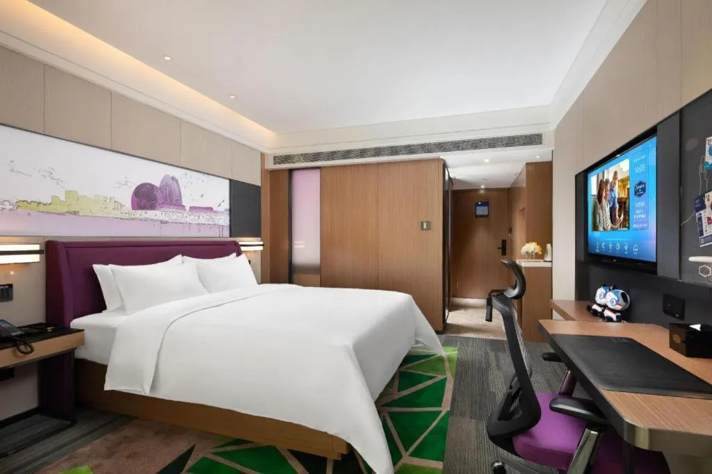 Bed in Hampton by Hilton Zhuhai Doumen