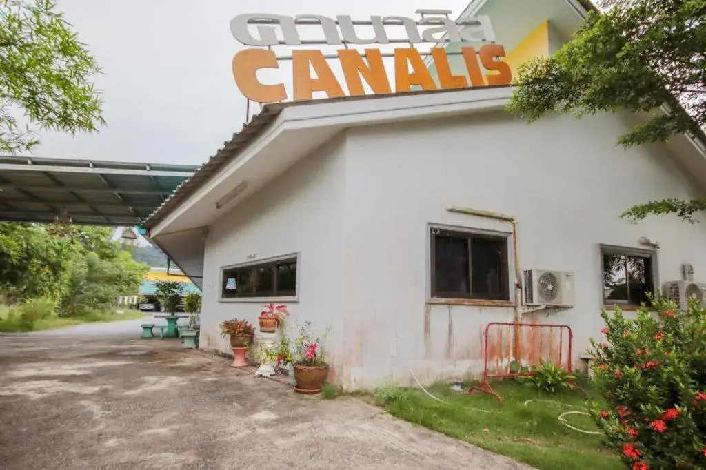 OYO 75310 Canalis Resort OYO 75310 Canalis Resort