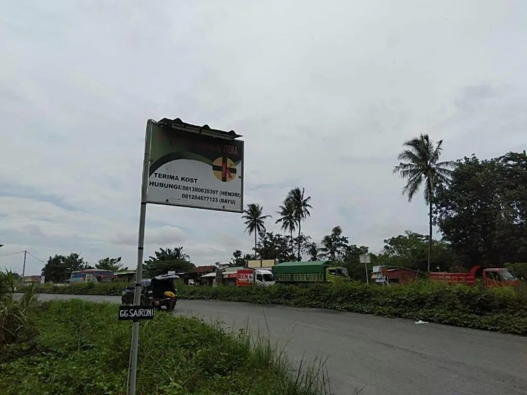 OYO 90930 Wisma Hana Hani