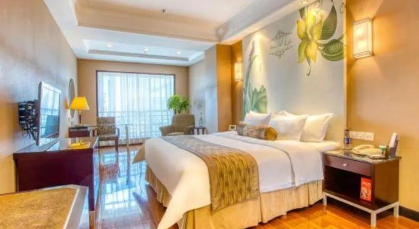 Bed in Qingdao Blue Horizon Hotel Laoshan