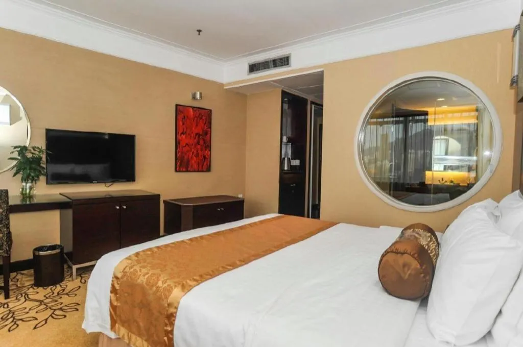 Bed in Qingdao Blue Horizon Hotel Laoshan