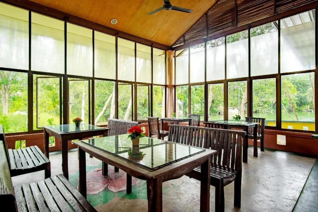 Water Jade Natural Resort